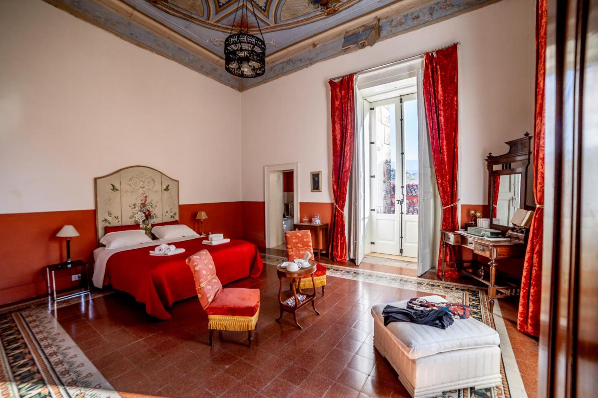 Dimora Storica Giostra Vecchia - Palazzo Grisolia 1809 Cosenza Luaran gambar