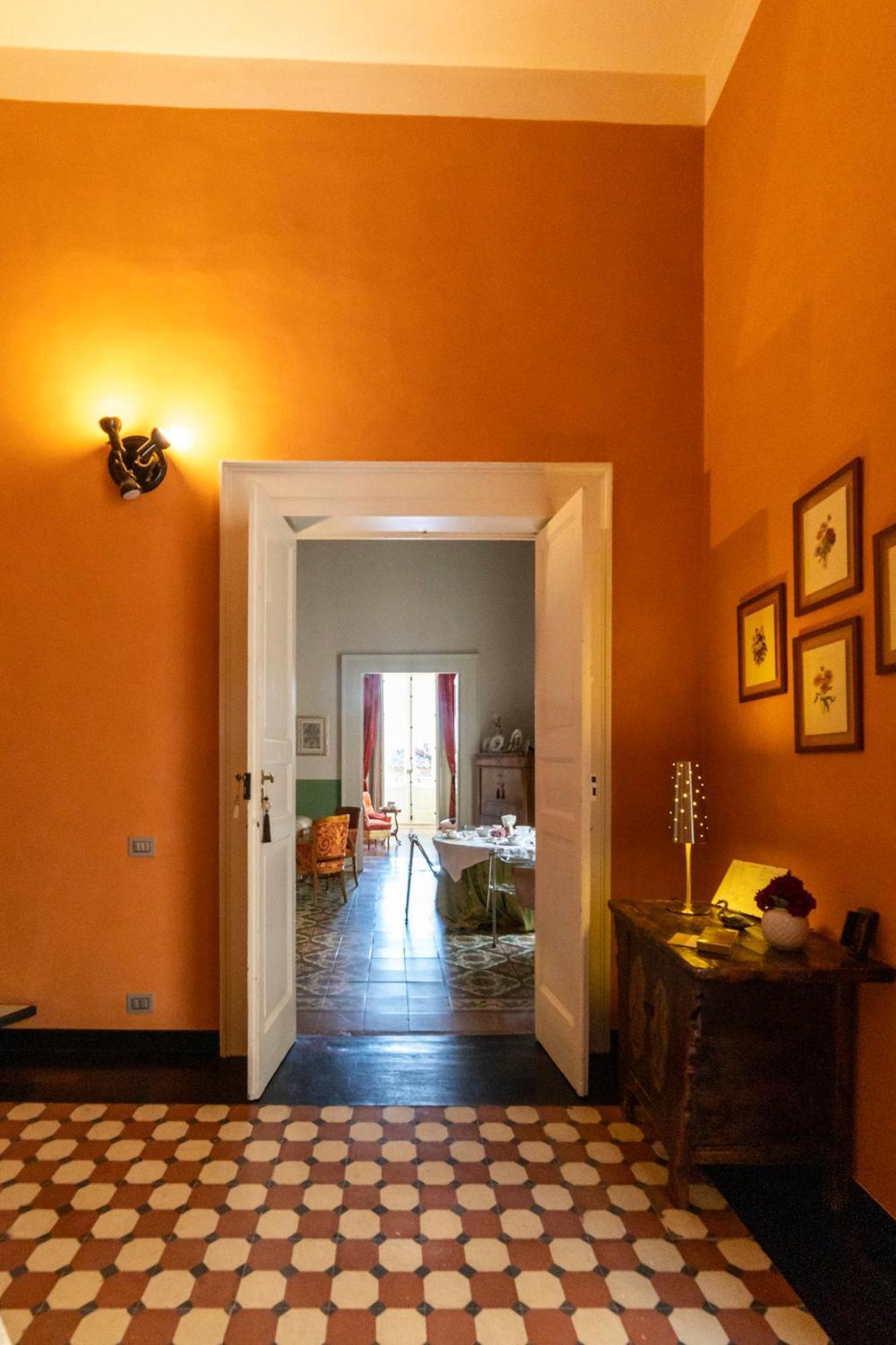Dimora Storica Giostra Vecchia - Palazzo Grisolia 1809 Cosenza Luaran gambar