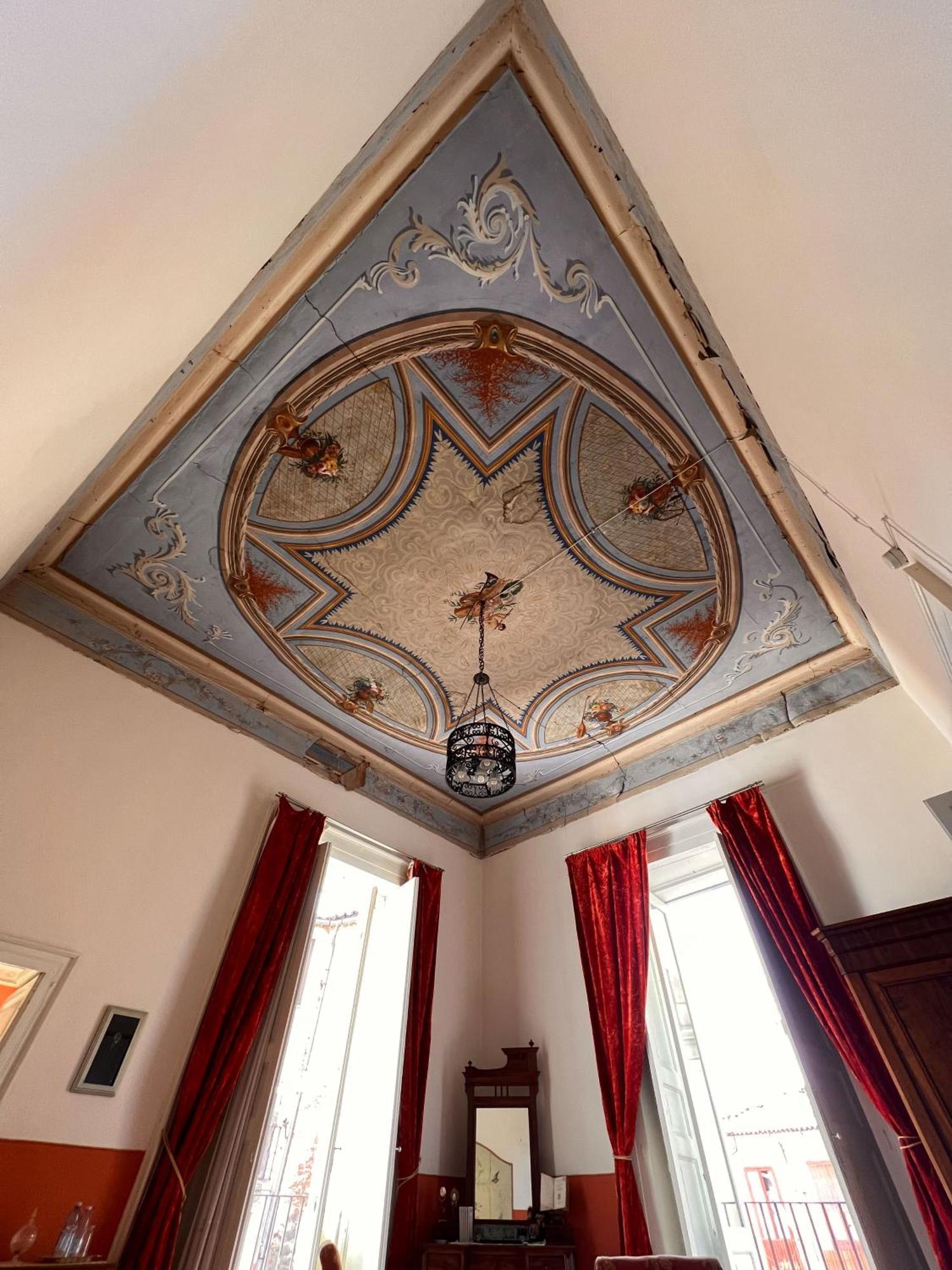 Dimora Storica Giostra Vecchia - Palazzo Grisolia 1809 Cosenza Luaran gambar